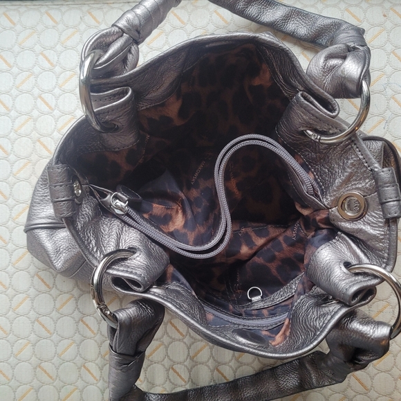 B. Makowsky handbag - Picture 3 of 3